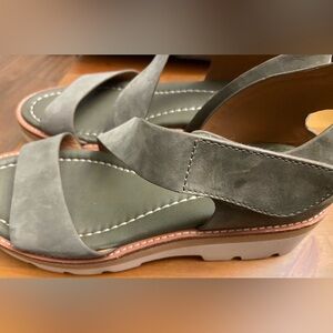 SOFFT PRU Pale Olive Women's Sandals, Size  9